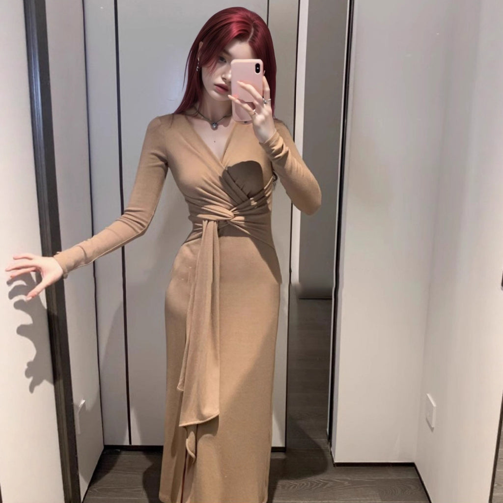 Pure Desire To Twist V-neck Long-sleeve Dress  Women's Clothing Spring And Autumn