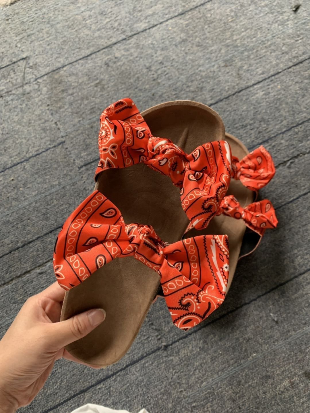 Double bow sandals and slippers